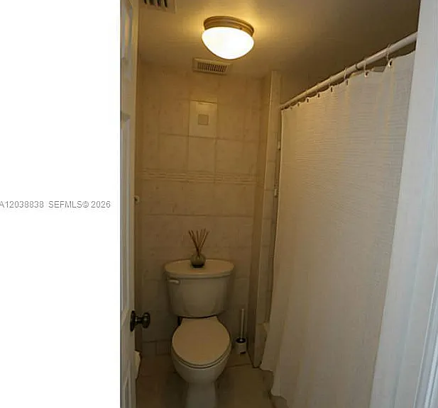 205 Lakeview Dr #202 — Photo 12