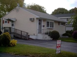 1 Mackenzie Rd, Waterford, CT 06385