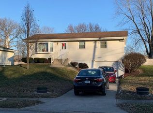 2523 Patricia St, Portage, IN 46368