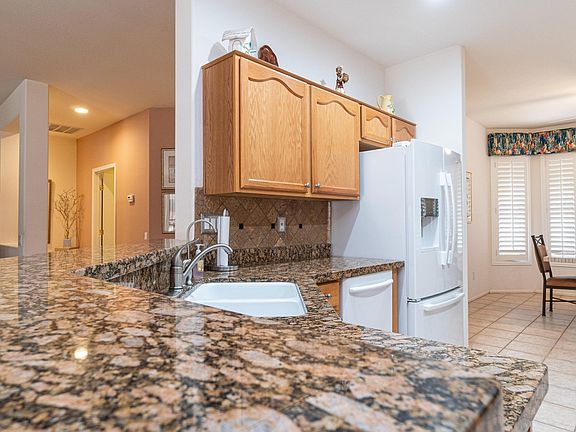 4th image of 15892 W Grand Isle Way