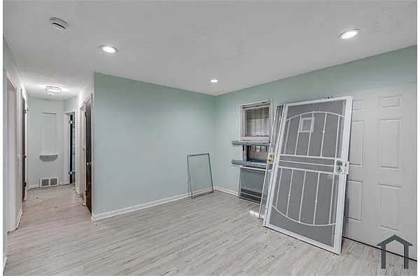 Building Photo - 12014 Hartwell St