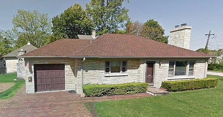 52 Maple Ave photo 1