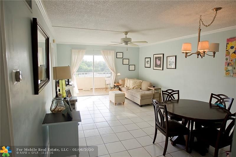 1st image of 900 NE 18th Ave APT 407