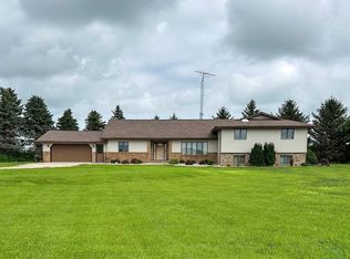 47902 170th Ave, Laurens, IA 50554