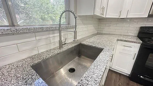 8518 Blossom Bell Ln — Photo 9