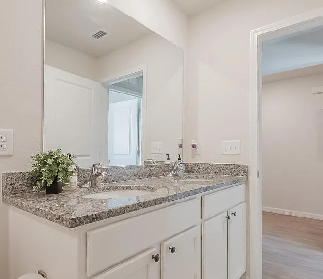 5542 Ortega Bluff Ln — Photo 40