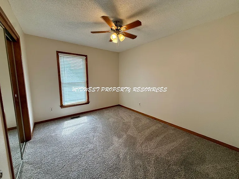1100 NE Ball Dr — Photo 16
