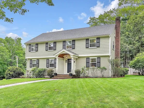 2 Woodway Rd, Wellesley, MA 02482