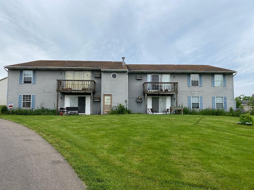 1st image of 326 Stratford Way APT 3
