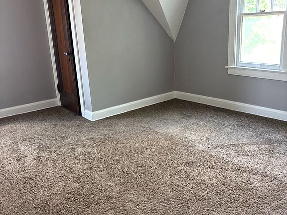 4th image of 4318 Rush Blvd