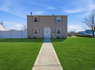 102 Old Farm Road, Levittown, NY 11756