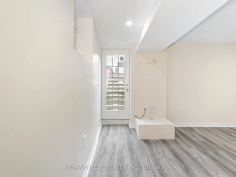 1122 Hickory Hollow Gln #BASEMENT — Photo 4