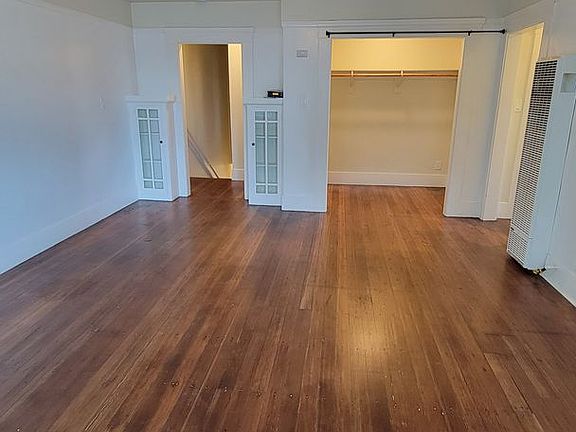 2nd image of 800 Capitol St #908