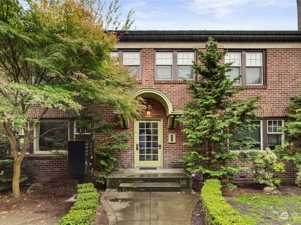 2003 Boylston Avenue E, Seattle, WA 98102