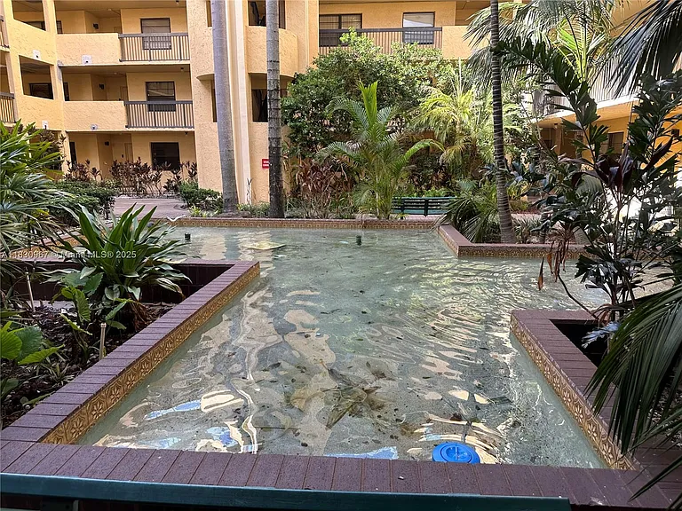 6575 W Oakland Park Blvd #214 — Photo 5