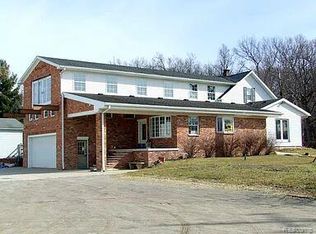 1920 Lakeside Rd, Erie, MI