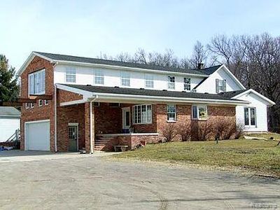 1920 Lakeside Rd, Erie, MI, 48133