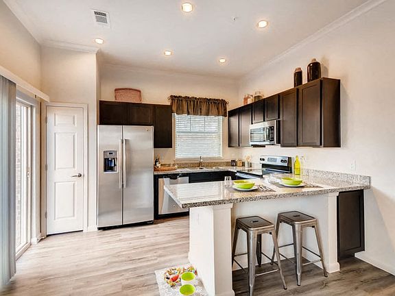 2 Bedroom Floor Plan
