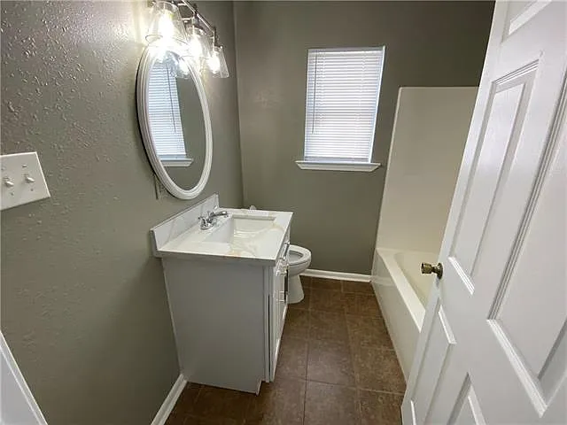2539 Painters St — Photo 6