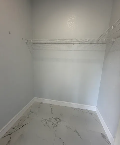 513 Truman Ave — Photo 13