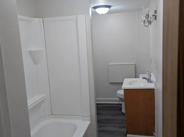 4488 Minerva St, Pittsburgh, PA 15224