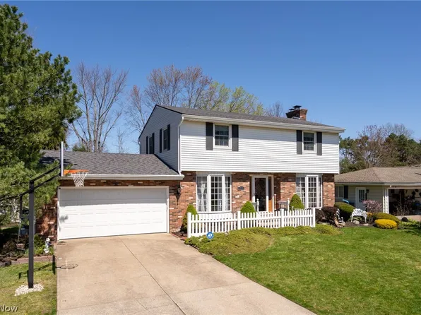 2638 W 37th St, Lorain, OH 44053