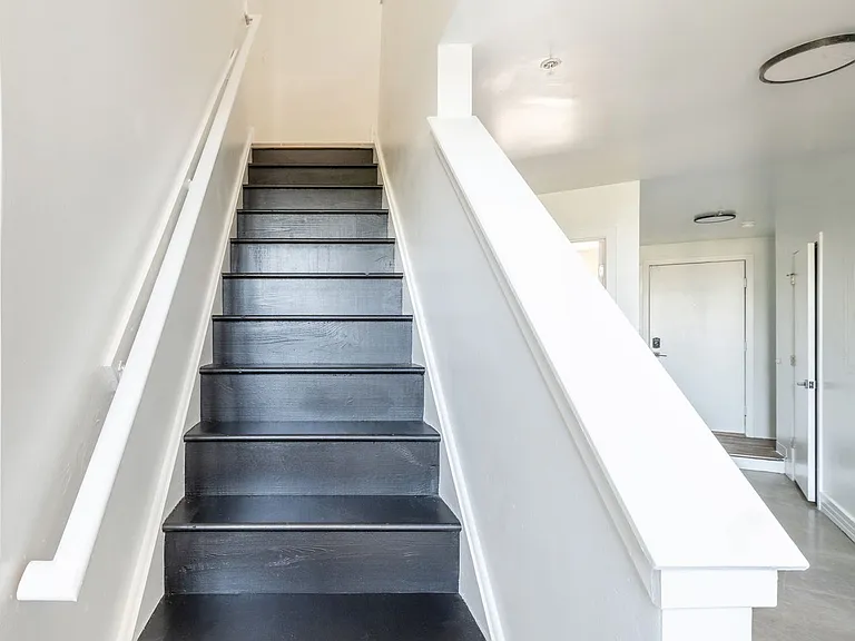 3003 Glenwood — Photo 140