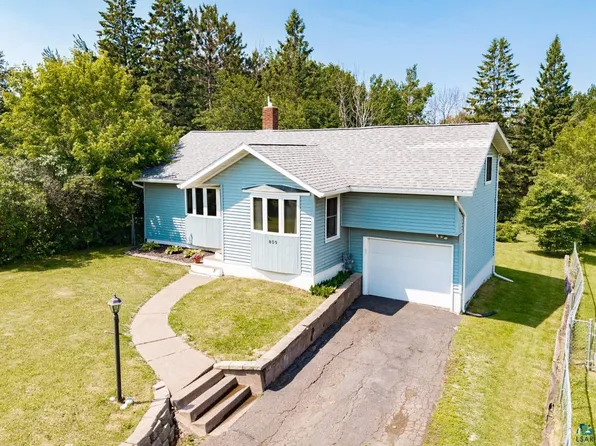 809 N Robin Ave, Duluth, MN 55811