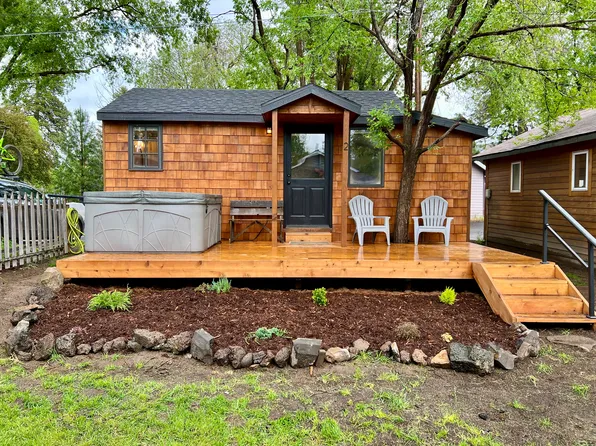 38 Shasta Pl #2, Bend, OR 97703