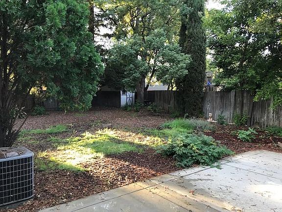 4th image of 1717 Rockybend Dr