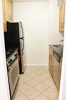 Rented by City & Suburban | media 7