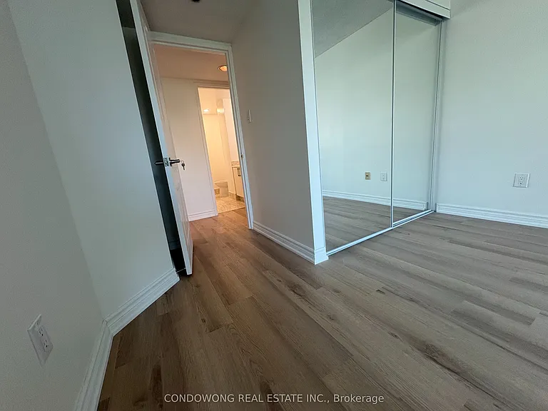 38 Elm St #411 — Photo 14