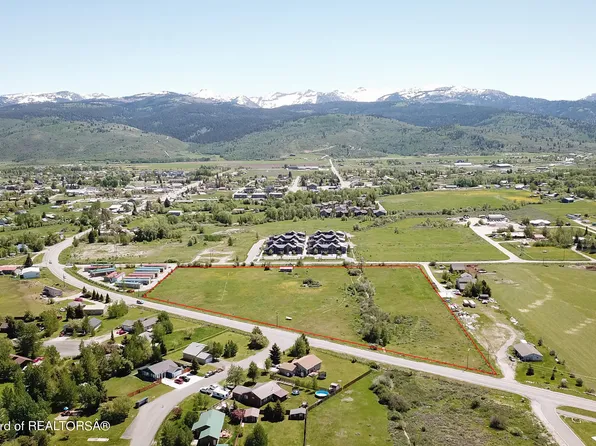 8470 S 1000 W, Victor, ID 83455