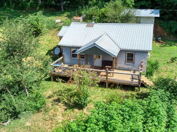 169 Luker Br, Tuckasegee, NC 28783