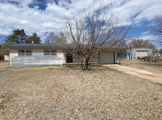 204 W Jackson Ave, Lewis, KS 67552