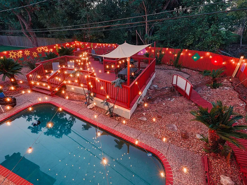5419 Whispering Creek Way