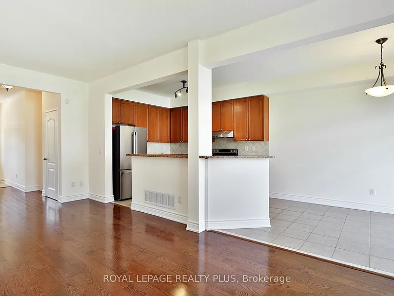 3877 Stardust Dr — Photo 8