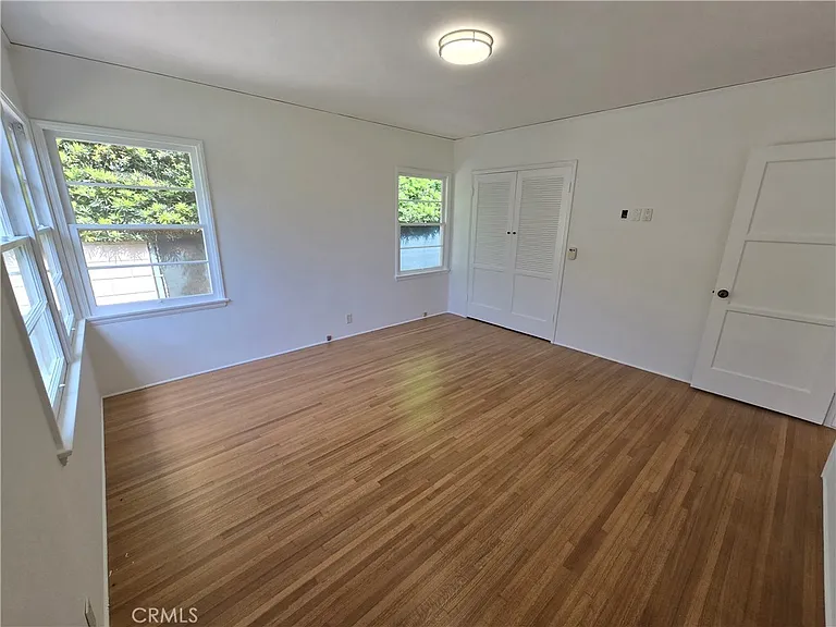 240 Euclid St — Photo 21