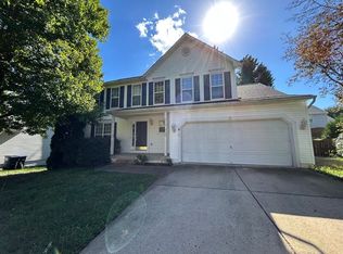 8 Sarrington Ct, Stafford, VA 22554