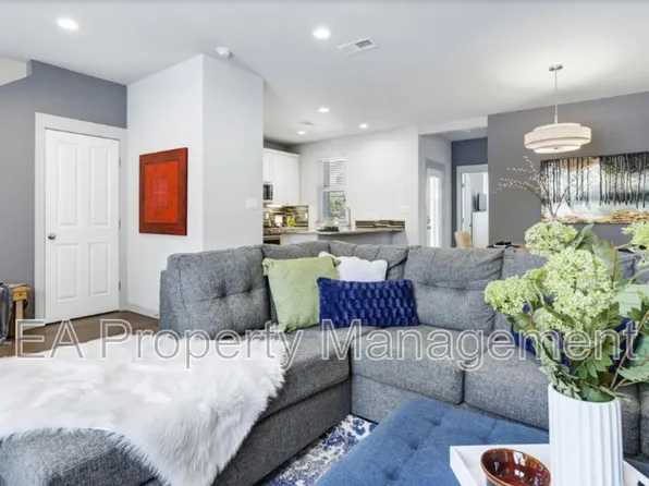 1419 Coal Ave SW, Albuquerque, NM 87104