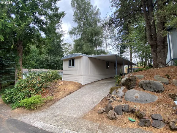 37600 Sunset St #32, Sandy, OR 97055