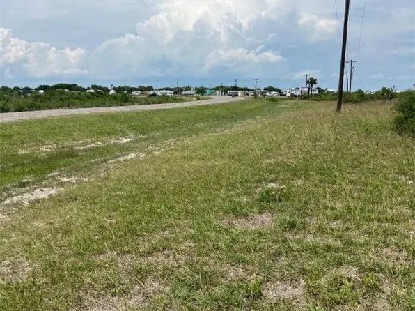 59 Tap Rd, Port Lavaca, TX 77979
