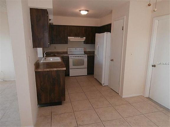 5th image of 10678 Oakhaven Dr