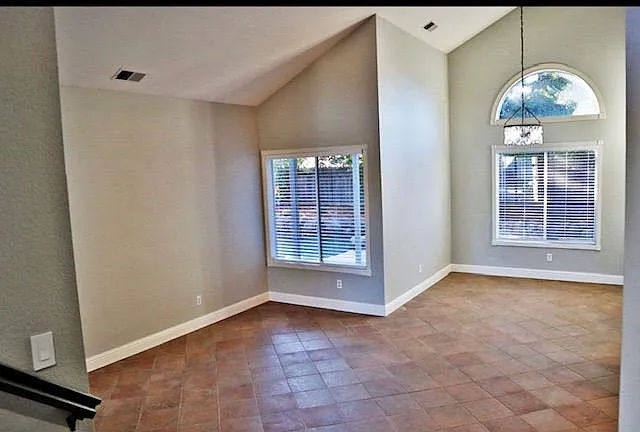 4916 Hartwick Ct — Photo 10