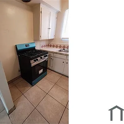 861 W 42nd Pl — Photo 11