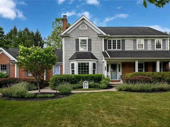 7956 Orianna St, Brecksville, OH 44141