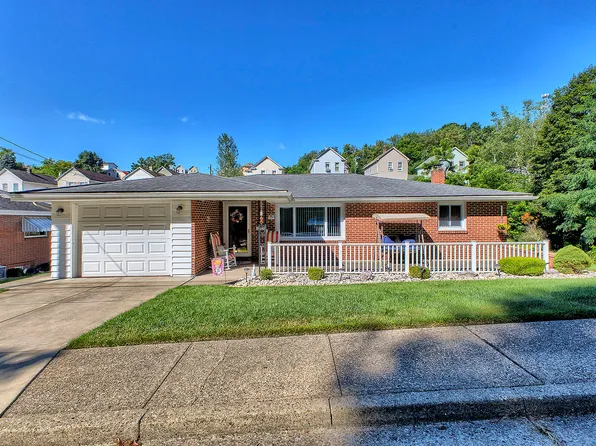 632 Pitcairn Ave, Jeannette, PA 15644