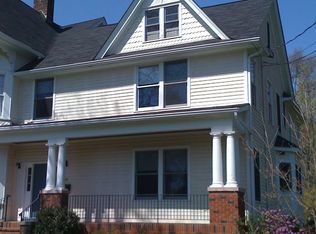 62B Elm St, Allendale, NJ 07401