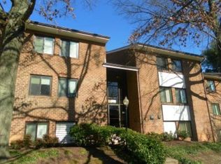 1402 Northgate Sq APT 11, Reston, VA 20190
