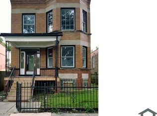 945 N Massasoit Ave #2, Chicago, IL 60651
